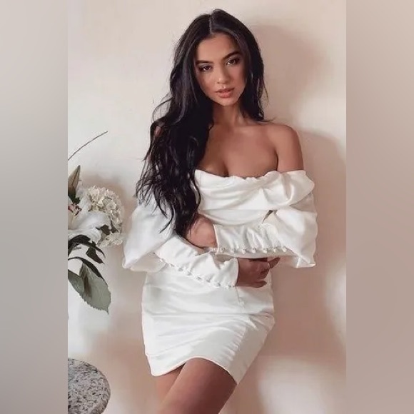 House of CB white Santana satin mini dress with puff sleeve and ruched detail - Picture 2 of 9